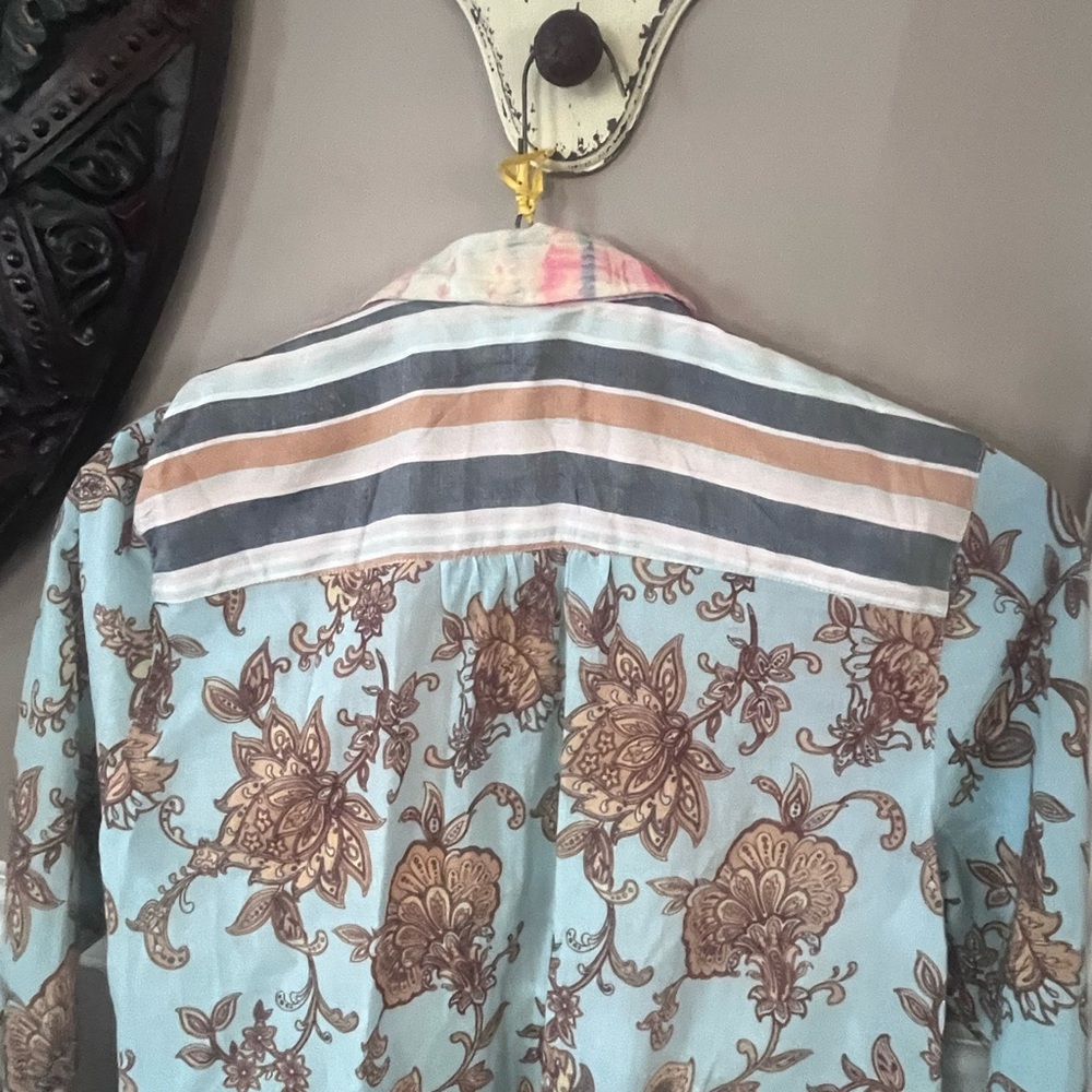 Soft Surroundings Floral Patchwork Button-Up Shir… - image 8